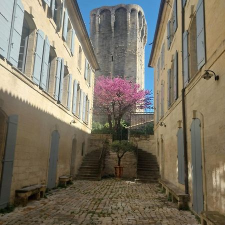 Studio Au Centre Historique D'위제 외부 사진